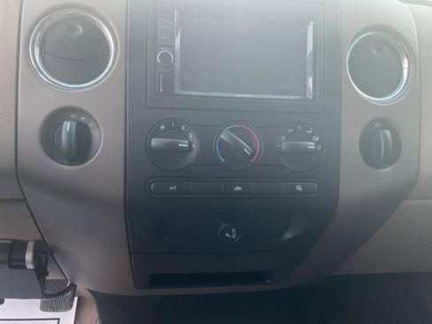 Used 2006 Ford F150 XLT image 16