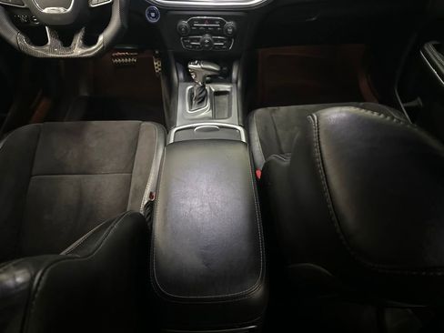 Used 2020 Dodge Charger R/T w/ Plus Group RWD image 50