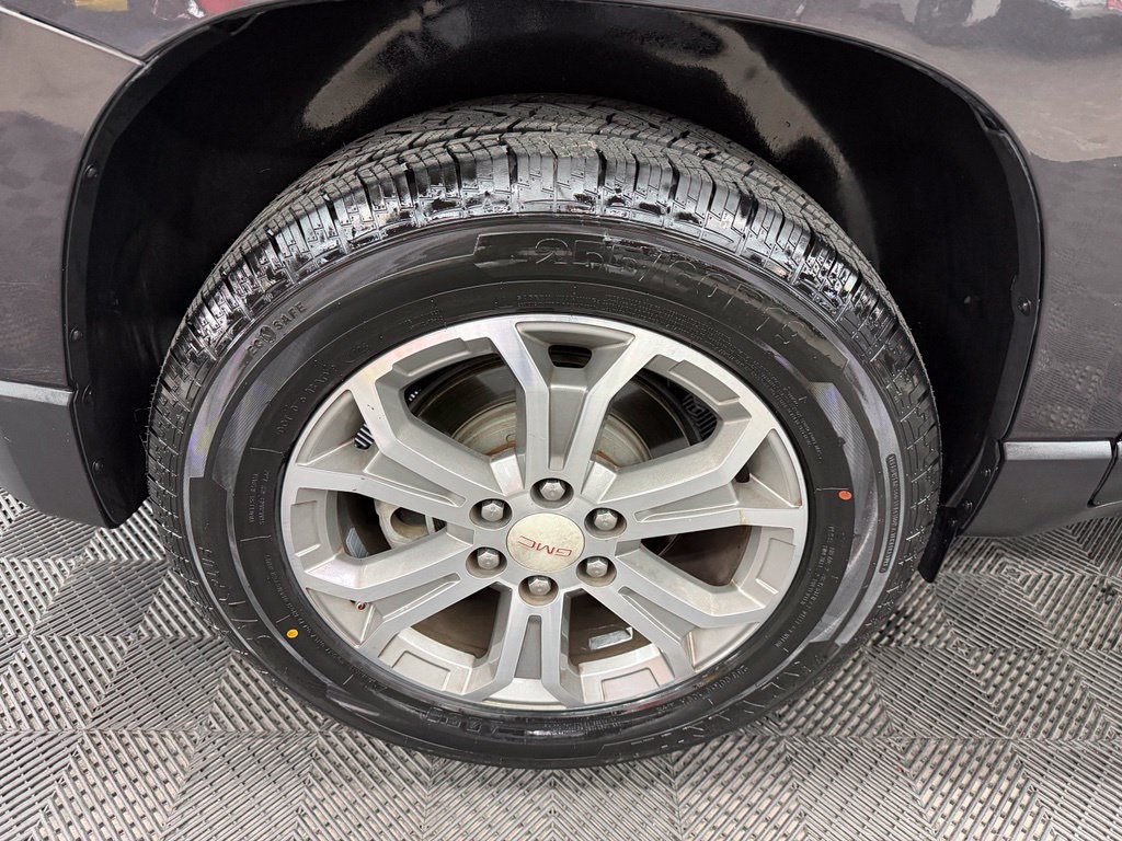Used 2014 GMC Acadia SLT AWD/4WD image 19