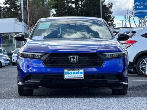 Used 2025 Honda Accord Sport image 5