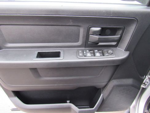 Used 2015 RAM 1500 Express image 12