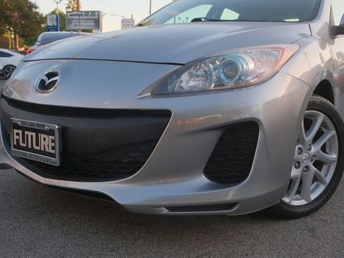 Used 2013 MAZDA MAZDA3 i Touring image 8