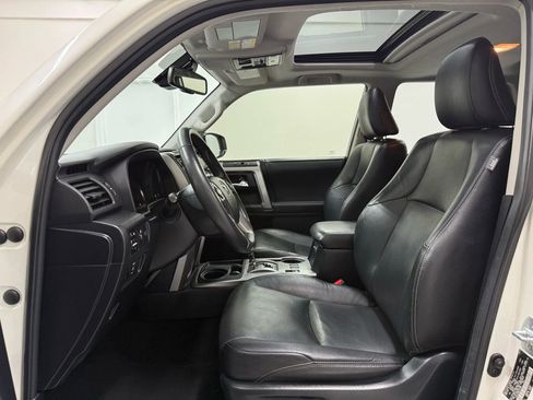 Used 2020 Toyota 4Runner Limited image 13