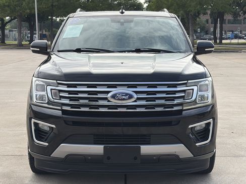 Used 2018 Ford Expedition Limited w/ Equipment Group 301A RWD image 2