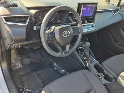 Used 2024 Toyota Corolla LE FWD image 17