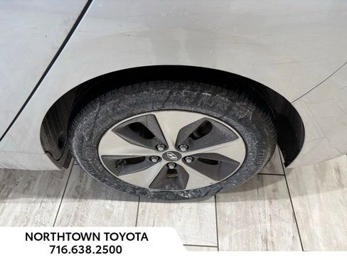 Used 2019 Hyundai Ioniq Electric image 9