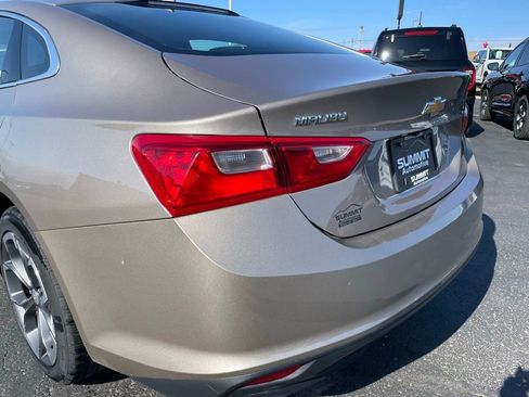 Used 2023 Chevrolet Malibu LT FWD image 36