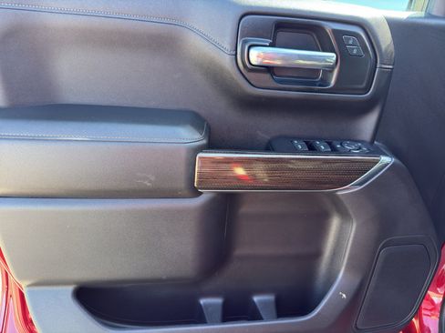 Certified 2021 Chevrolet Silverado 1500 RST AWD/4WD image 14