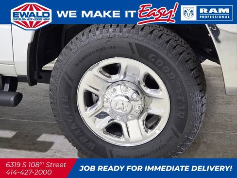 New 2024 RAM 2500 Tradesman w/ Chrome Appearance Group AWD/4WD image 14