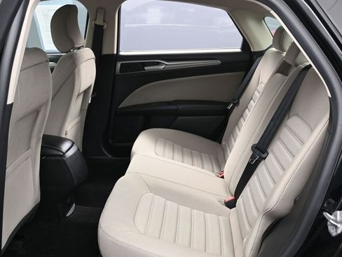 Used 2018 Ford Fusion S image 27