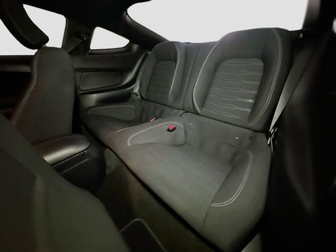 Used 2016 Ford Mustang Coupe RWD image 20
