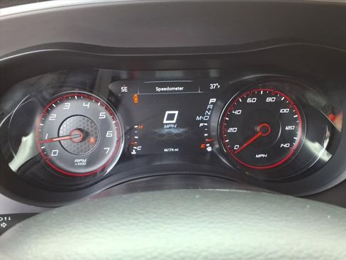 Used 2022 Dodge Charger SXT w/ Blacktop Package image 29