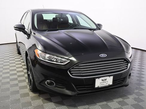 Used 2015 Ford Fusion SE w/ Equipment Group 202A AWD/4WD image 9