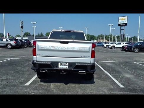 Used 2019 Chevrolet Silverado 1500 Custom Trail Boss image 8