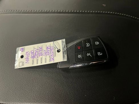 Certified 2025 Chevrolet Tahoe LT image 30