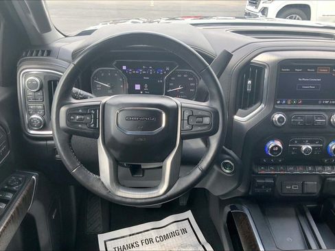 Used 2020 GMC Sierra 1500 Denali w/ Denali Ultimate Package AWD/4WD image 4