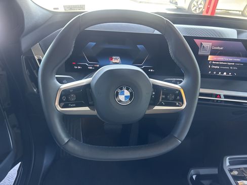Used 2026 BMW iX xDrive45 AWD/4WD image 18