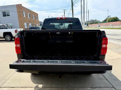 Used 2017 Chevrolet Silverado 1500 LT w/ All Star Edition AWD/4WD image 18