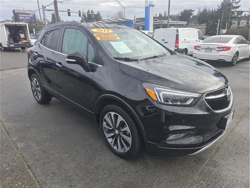 Used 2018 Buick Encore Premium image 2