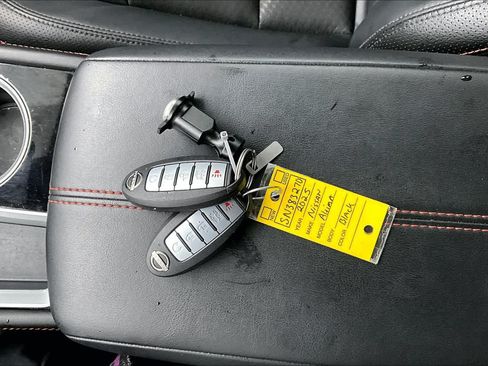 Certified 2025 Nissan Altima 2.5 SR FWD image 14