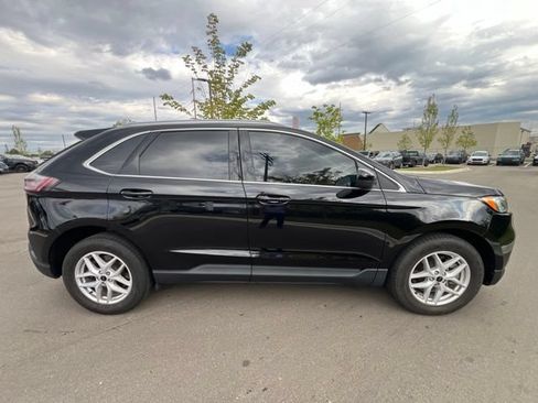 Used 2024 Ford Edge SEL w/ Convenience Package AWD/4WD image 4