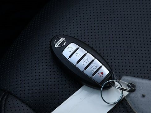 Used 2020 Nissan Rogue SL image 28