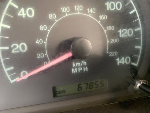 Used 2003 Hyundai Elantra GLS FWD image 20