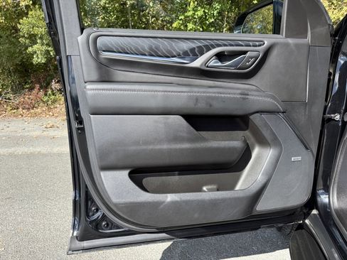 Certified 2024 GMC Yukon XL Denali image 56