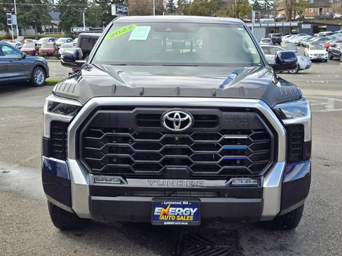 Used 2022 Toyota Tundra Limited w/ TRD Off-Road Package AWD/4WD image 8