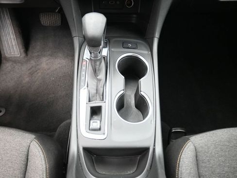 Used 2024 Chevrolet Equinox LT AWD/4WD image 9