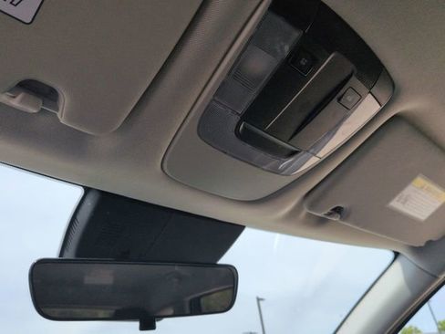 Used 2025 Kia Sportage LX image 24