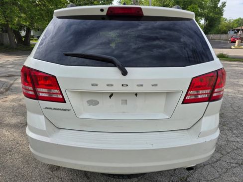Used 2016 Dodge Journey SE w/ Flexible Seating Group FWD image 8