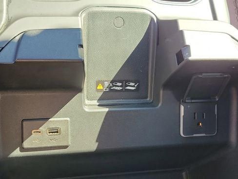 Certified 2024 GMC Sierra 2500 Denali Ultimate image 38