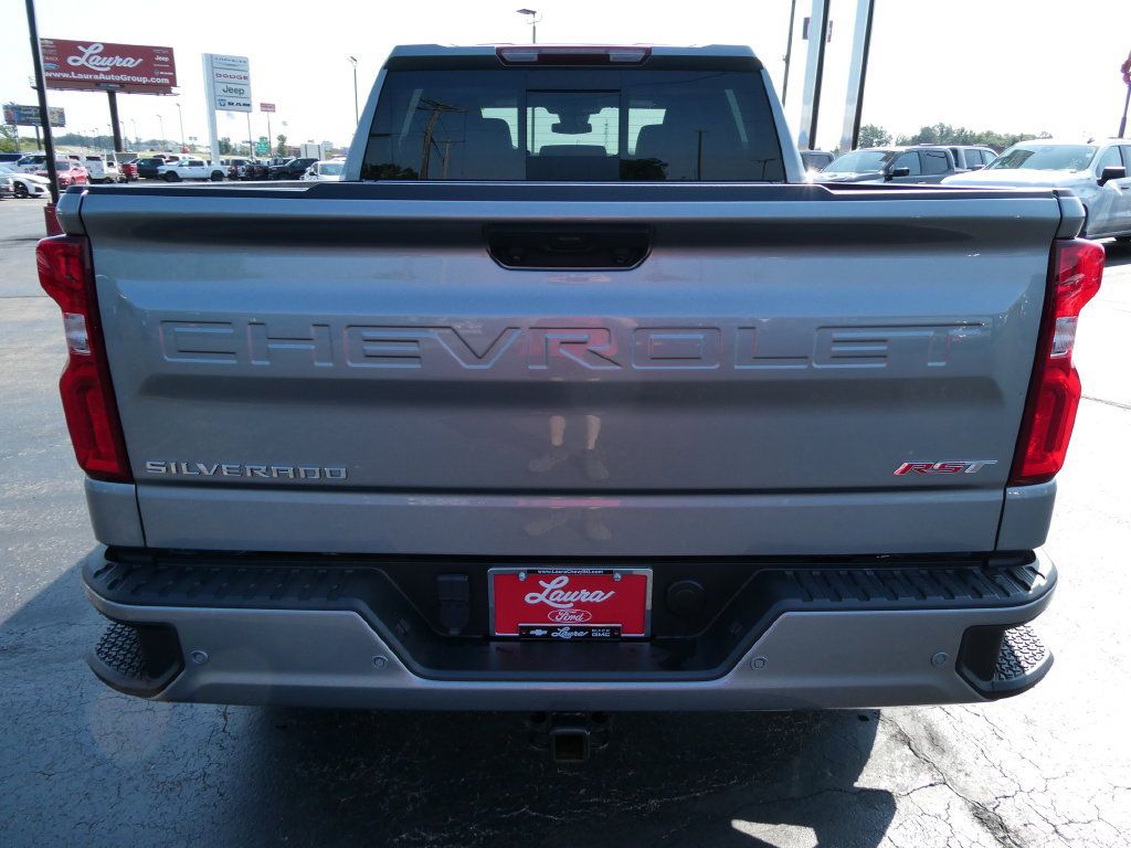 Certified 2024 Chevrolet Silverado 1500 RST w/ Convenience Package II AWD/4WD image 8