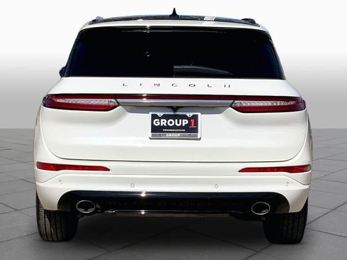 Certified 2025 Lincoln Corsair AWD w/ Equipment Group 101A image 5