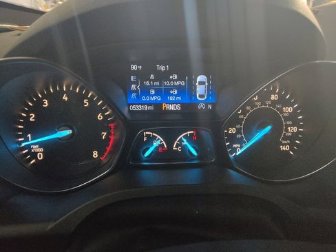 Used 2019 Ford Escape SE FWD image 23