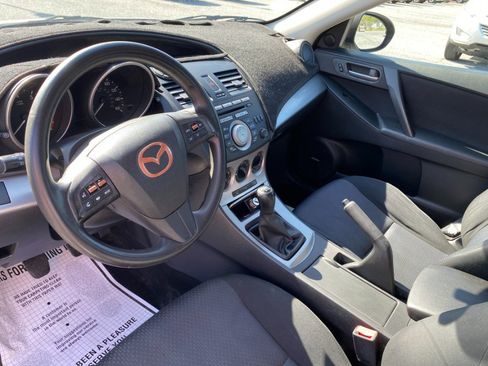 Used 2010 MAZDA MAZDA3 i Touring image 15