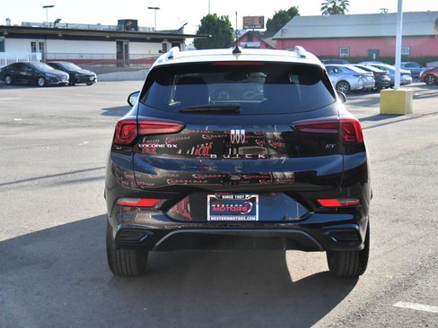 Used 2024 Buick Encore GX Sport Touring w/ Comfort Package image 7