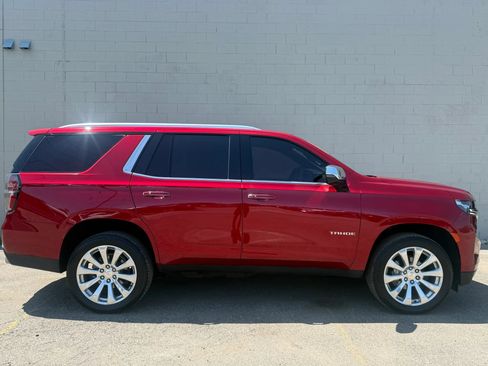 Used 2024 Chevrolet Tahoe Premier AWD/4WD image 13