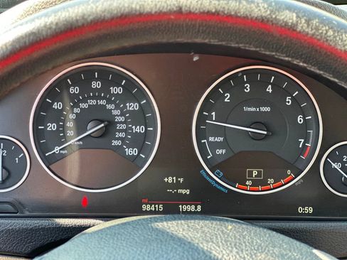 Used 2016 BMW 320i Sedan image 29