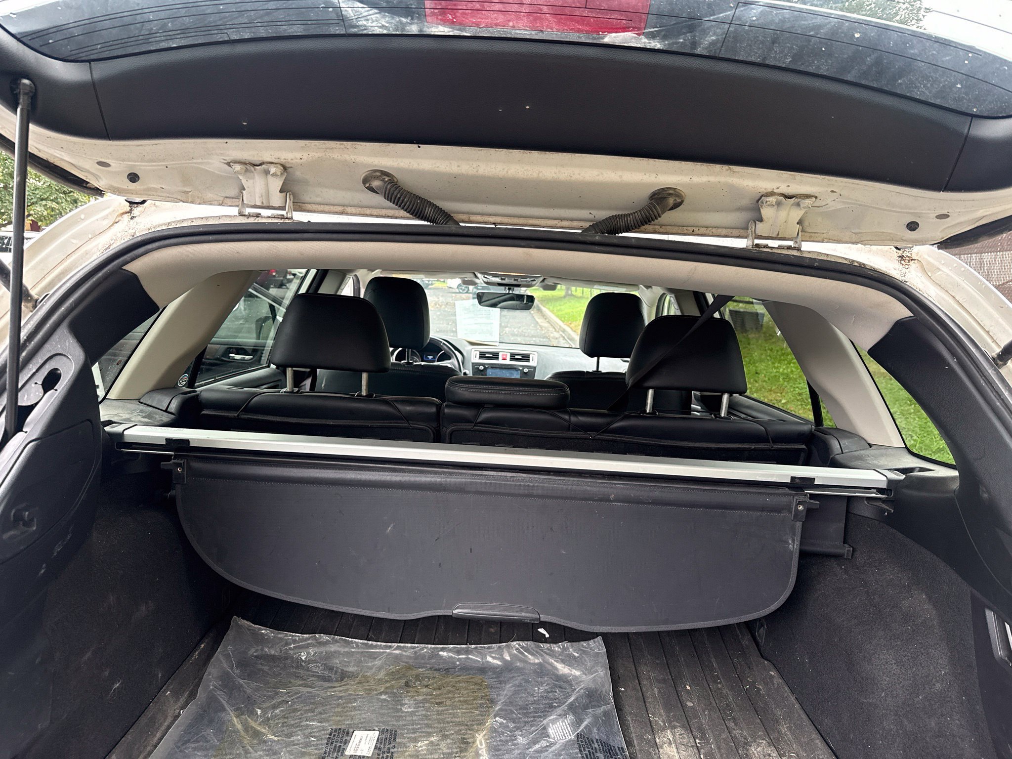 Used 2017 Subaru Outback 2.5i Limited AWD/4WD image 15