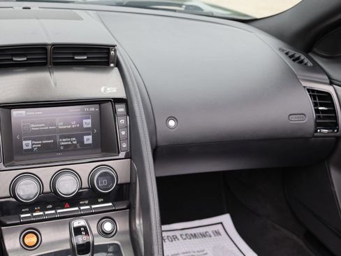 Used 2016 Jaguar F-TYPE S image 22