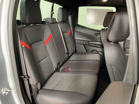 Used 2024 Chevrolet Colorado Z71 w/ Z71 Convenience Package 2 image 34