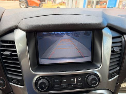 Used 2015 Chevrolet Tahoe LTZ AWD/4WD image 15