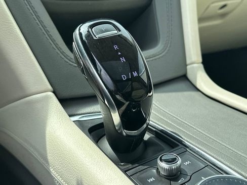 Certified 2024 Cadillac XT5 Premium Luxury w/ Technology Package image 31