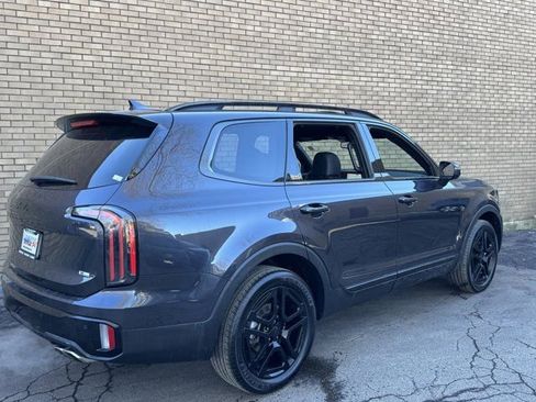 Used 2025 Kia Telluride EX X-Line image 19
