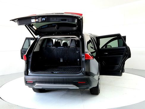Used 2024 Toyota Grand Highlander AWD image 11