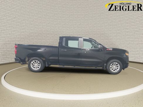 Used 2024 Chevrolet Silverado 1500 W/T w/ Z71 Off-Road Package image 4