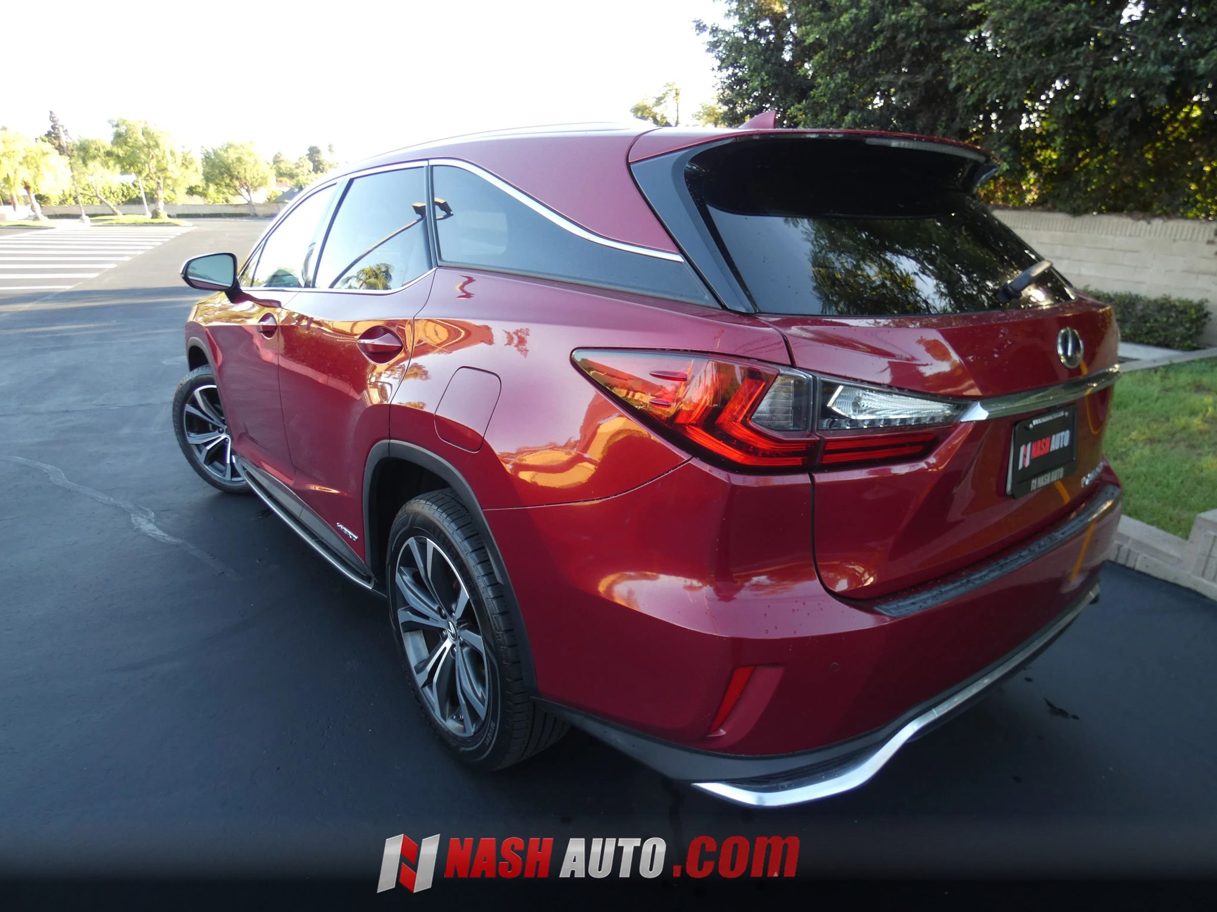 Used 2018 Lexus RX 450hL Premium w/ Premium Package AWD/4WD image 12
