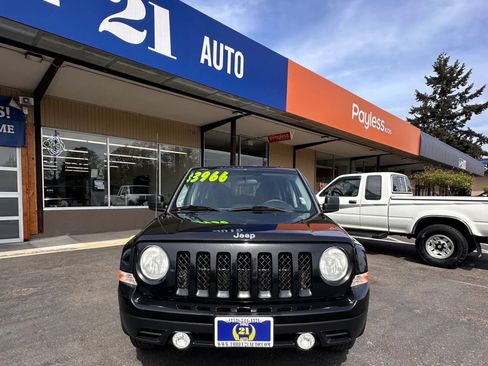 Used 2012 Jeep Patriot Sport FWD image 9